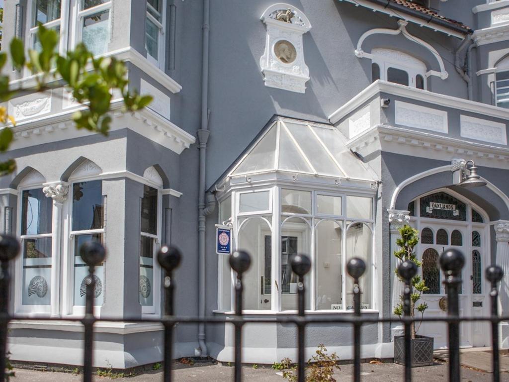 Oaklands Guest House Weymouth Exteriör bild